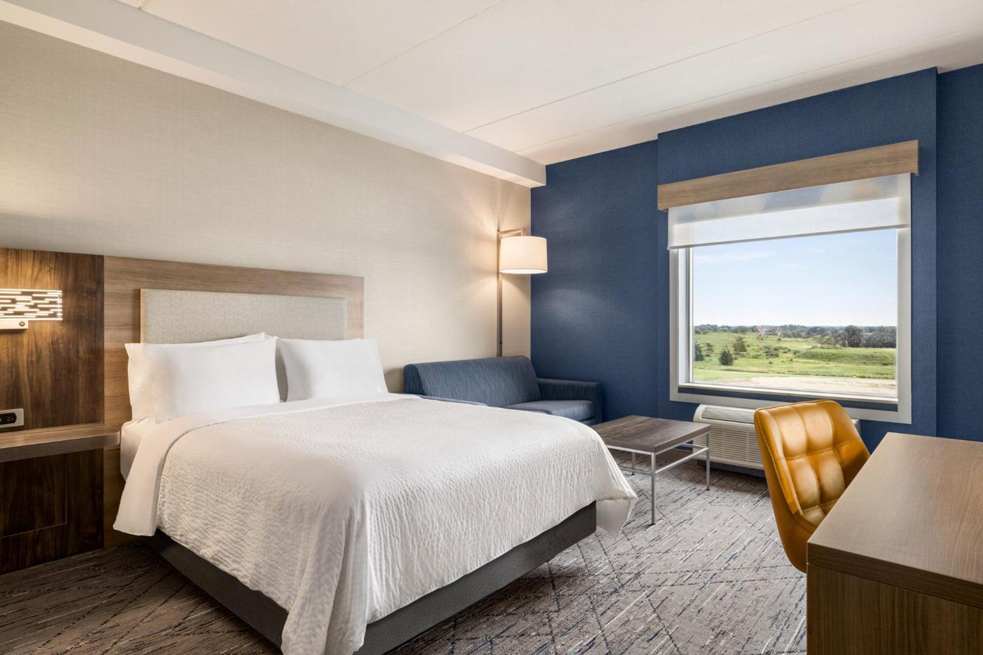 Holiday Inn Express - Strathroy By Ihg Kültér fotó